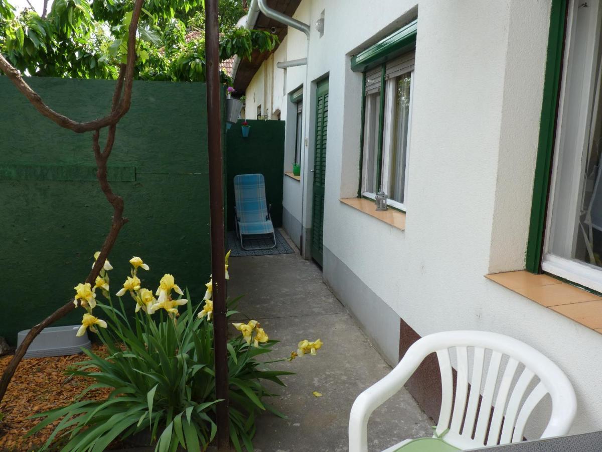 Zizi Apartman Дебрецен Экстерьер фото